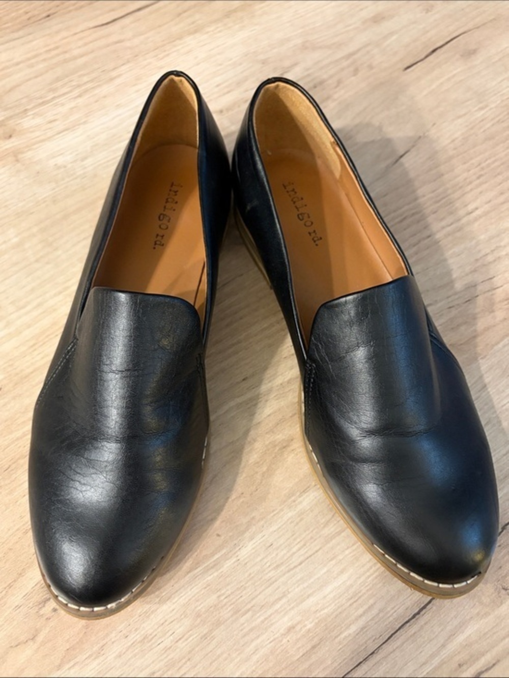 INDIGO RD BLACK FAUX LEATHER SLIP ON LOAFERS WOMENS SIZE 7
